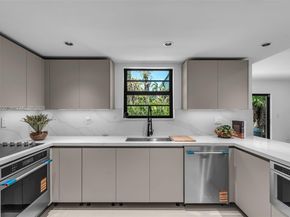 1415 Trillo Ave, Coral Gables FL 33146