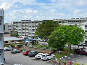 410 SE 2nd St 406, Hallandale Beach FL 33009