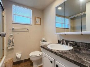 410 SE 2nd St 406, Hallandale Beach FL 33009