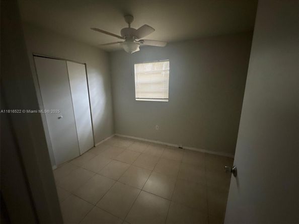 2130 Acapulco Dr, Miramar FL 33023