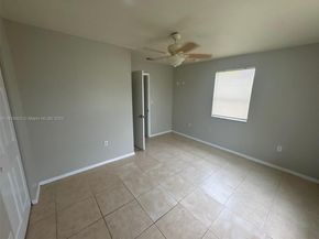 2130 Acapulco Dr, Miramar FL 33023