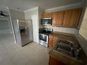 2130 Acapulco Dr, Miramar FL 33023