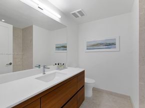 3581 E Glencoe St 501, Miami FL 33133