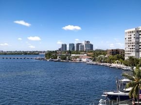 3581 E Glencoe St 501, Miami FL 33133