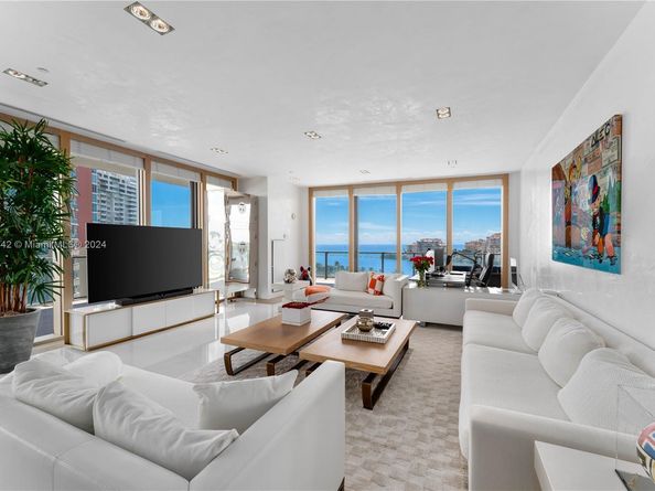 800 S Pointe Dr 901, Miami Beach FL 33139