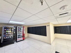 290 174th St 1112, Sunny Isles Beach FL 33160
