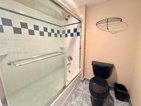 290 174th St 1112, Sunny Isles Beach FL 33160