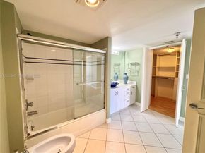 290 174th St 1112, Sunny Isles Beach FL 33160