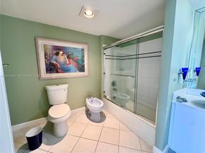 290 174th St 1112, Sunny Isles Beach FL 33160