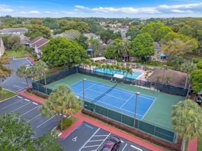 7059 Woodmont Way, Tamarac FL 33321