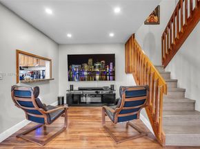 7059 Woodmont Way, Tamarac FL 33321