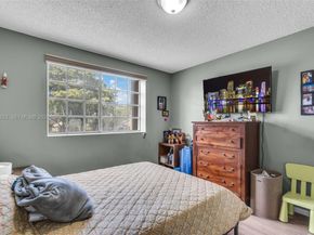 7059 Woodmont Way, Tamarac FL 33321