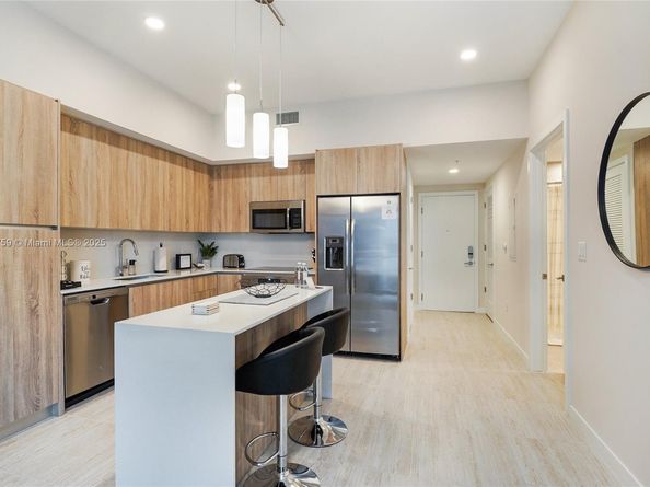 3900 Biscayne Blvd N821, Miami FL 33137