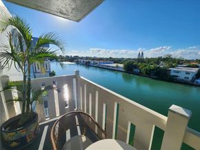 7900 Tatum Waterway Dr 506, Miami Beach FL 33141