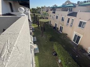 8670 NW 6th Ln 4210, Miami FL 33126