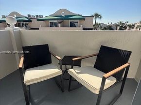 8670 NW 6th Ln 4210, Miami FL 33126