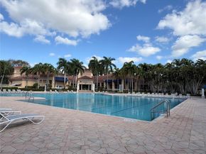 12513 NW 18th Mnr, Pembroke Pines FL 33028