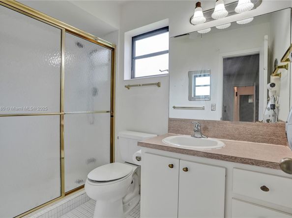 8280 SW 205th St, Cutler Bay FL 33189