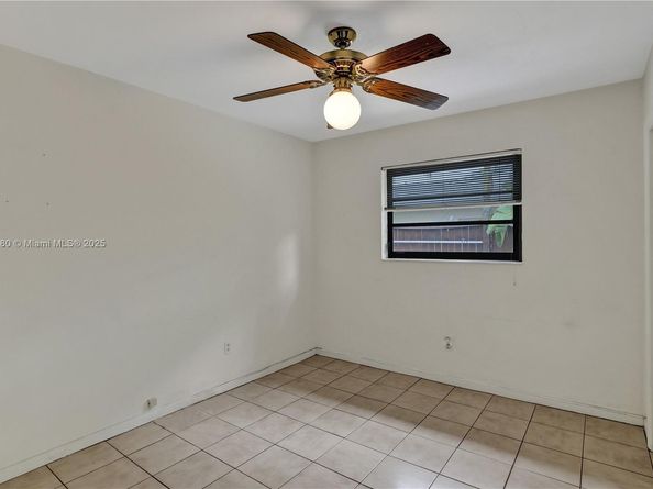 8280 SW 205th St, Cutler Bay FL 33189