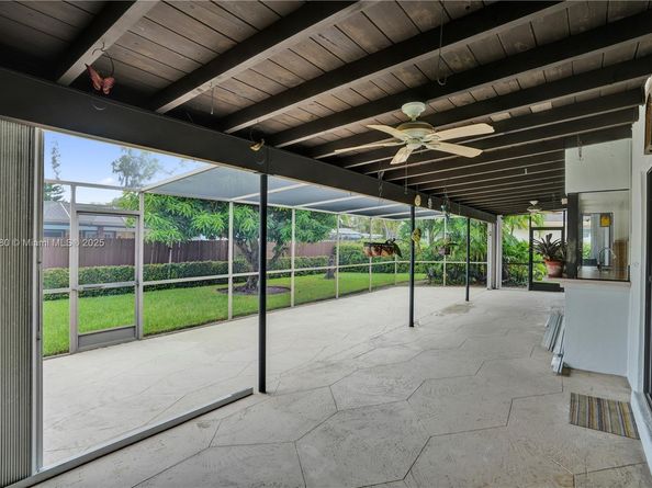 8280 SW 205th St, Cutler Bay FL 33189