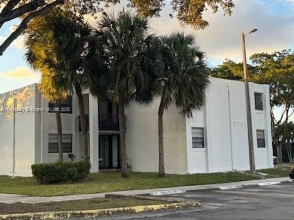 3610 SW 114th Ave 4104, Miami FL 33165