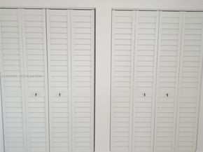 4315 SW 98th Ave, Miami FL 33165