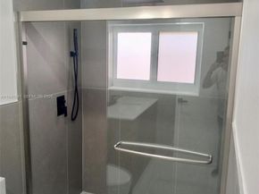 4315 SW 98th Ave, Miami FL 33165