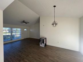 11520 NW 31st Pl, Sunrise FL 33323