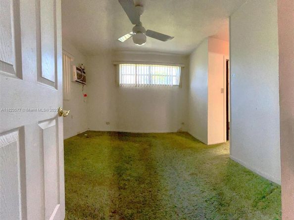 19525 NW 38th Ct, Miami Gardens FL 33055