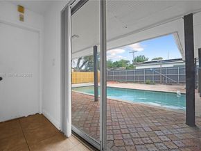 6841 Raleigh St, Hollywood FL 33024