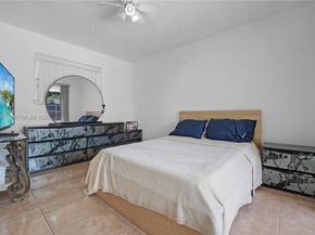 6841 Raleigh St, Hollywood FL 33024