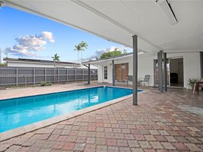 6841 Raleigh St, Hollywood FL 33024