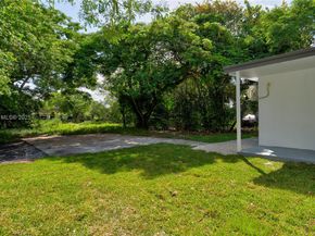 2736 NW 21st Ave, Oakland Park FL 33311