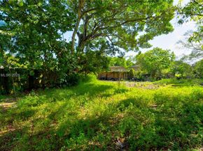 2736 NW 21st Ave, Oakland Park FL 33311