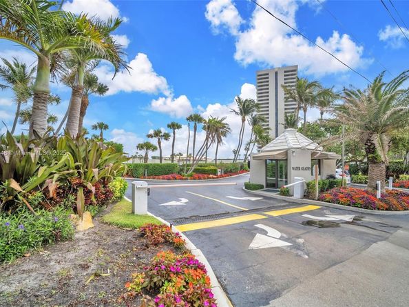 5510 N Ocean Dr 19B, Singer Island FL 33404