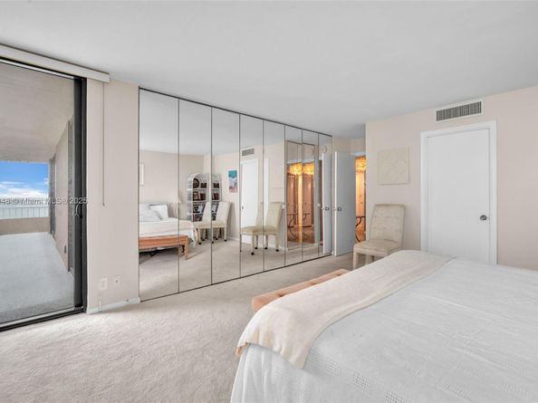 5510 N Ocean Dr 19B, Singer Island FL 33404