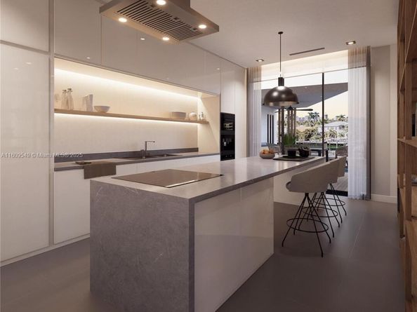 2377 SE 15th St, Pompano Beach FL 33062