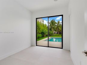 16492 S Botaniko Dr S, Weston FL 33326