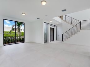 16492 S Botaniko Dr S, Weston FL 33326