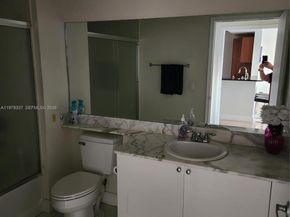 2775 NE 187th St 510, Aventura FL 33180