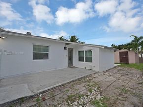 2615 Liberty St, Hollywood FL 33020