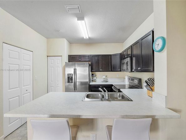 142 SE 28th Ter 11, Homestead FL 33033