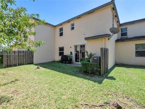 142 SE 28th Ter 11, Homestead FL 33033
