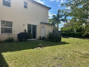 142 SE 28th Ter 11, Homestead FL 33033