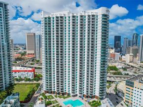 350 S Miami Ave 2104, Miami FL 33130