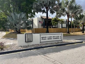 460 W Park Dr