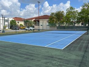 460 W Park Dr 103, Miami FL 33172