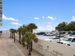 2751 S Ocean Dr 208S, Hollywood FL 33019