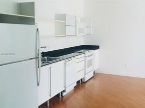 690 SW 1st Ct 1227, Miami FL 33130