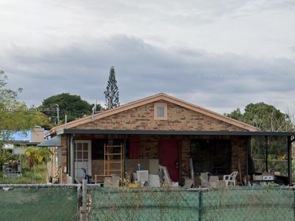 23100 SW 123rd Ave, Miami FL 33170